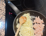 Foto del paso 2 de la receta: Pasta con pollo y berenjena