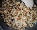Hình bước làm 3 của món Takanachahan (Cơm chiên cải chua Nhật Bản)