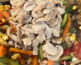 Foto del paso 1 de la receta: Canastitas de verduras, champiñones 🍄‍🟫 y queso 🧀