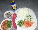 A picture of step 2 of Chinese cabbage tuna salad.