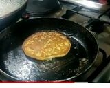 ज्वार पैनकेक (jowar pancake recipe in Hindi) रेसिपी चरण 5 फोटो