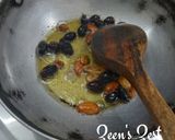 A picture of step 2 of Foxtail Millet and Apple Halwa.