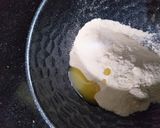 A picture of step 2 of Roti.