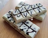 Gambar langkah 7 resipi Pistachio Nestum Crunch Bars.