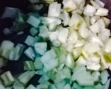 பீர்க்கங்காய் பால் ஊற்றி கடைதல் ரெசிபி ஸ்டேப் 1 புகைப்படம்