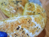 خبز بدقيق الذرة (خبز كيتوني)