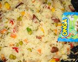 A picture of step 6 of Sausage fried rice.