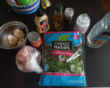 Foto del paso 1 de la receta: Ensalada de espinacas con tocino mixta