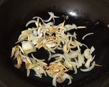 Foto langkah ke 5 dari resep Sapi Kecambah Lada Hitam.