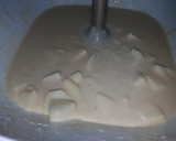 Foto del paso 2 de la receta: Bizcocho de manzana, membrillo y nueces
