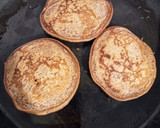 Foto del paso 5 de la receta: Hot cake de avena y kéfir de leche, sin huevo, sin azúcar