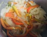 Foto del paso 2 de la receta: PASTA FROLA(salada) DE🥦BROCOLI/ACELGA🥬Y TOMATES🍅 DESHIDRATADOS MÁS QUESO🧀🧀