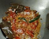 A picture of step 5 of Vitamin D rich Masala Mushroom.