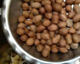 A picture of step 2 of Hummus peanut kebabs.