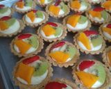 Foto langkah ke 4 dari resep (334) Mini Fruits Pie.