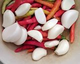 Foto langkah ke 1 dari resep Sambal Bawang Putih.