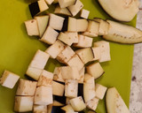 Foto del paso 5 de la receta: Salteado de carne picada, calabacín, champiñones y berenjena