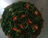 Foto langkah ke 3 dari resep Tumis kangkung.