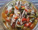 Foto langkah ke 5 dari resep Pindang tomat lombok ijo 🐟.