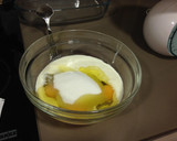 Foto del paso 3 de la receta: Bizcocho de manzana y galleta