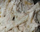 A picture of step 3 of Penne with Cream and Salmon.