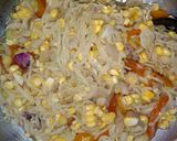 Foto langkah ke 4 dari resep Omelette SKJM (Sosis Keju Jagung Manis).