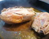 Foto del paso 1 de la receta: Pollo al cava con almejas