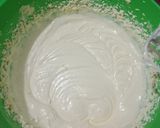 Foto langkah ke 1 dari resep Bolu Kismis Kukus.