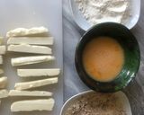 A picture of step 2 of Baked halloumi fries.