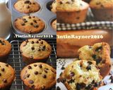 Foto langkah ke 7 dari resep Best Vanilla Chocochips Muffin Ever with Buttermilk.