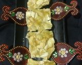काजू चिक्की (kaju chikki recipe in marathi) रेसिपी स्टेप 8 फोटो