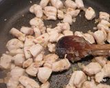 Une image de l'étape 2 de Poulet au curry express.