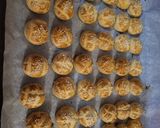 Egyszerű tejfölös pogácsa recept fázis 4 fotója