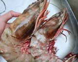 รูปขั้นตอนการทำที่ 1 ของ กุ้งลายเสือ เนยกระเทียมชีสคีโต