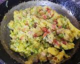 A picture of step 6 of Vegetable upma.