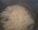 Foto langkah ke 6 dari resep Bihun Goreng Siram Pentol Orek.