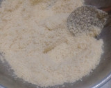 நெய் ரவா கிச்சடி (Nei rava khichadi recipe in tamil) ரெசிபி ஸ்டேப் 2 புகைப்படம்