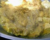 Foto langkah ke 4 dari resep Ayam Goreng Bumbu Kuning.