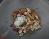 Foto langkah ke 3 dari resep Nasi Goreng Cap Cay Ekonomis.