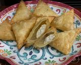 A picture of step 7 of Feta Cheese Samosas.