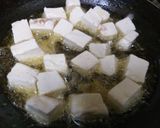 A picture of step 2 of Paneer chilli.