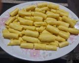 A picture of step 4 of Khandvi.