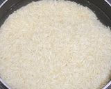 صورة لخطوة 1 من وصفة رز بالبازيلا
