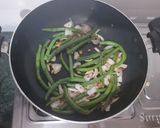 A picture of step 3 of #GA4#WEEK18#StirFriedFrenchBeans.