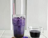 Foto langkah ke 3 dari resep Es Kopi Susu Bunga Telang.