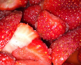 Foto del paso 2 de la receta: Tarta de frutillas, pastelera y masa de cacao!!