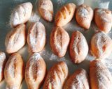 Hình bước làm 3 của món Bánh mì tí hon chấm sữa đặc