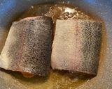 Une image de l'étape 5 de Truite, embeurrée de chou, riz et sauce safranée au vin blanc.