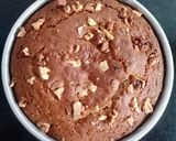 A picture of step 5 of Date and Walnut Cake.