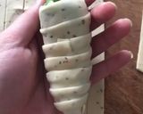 A picture of step 4 of Wrapped Chilli pakora.